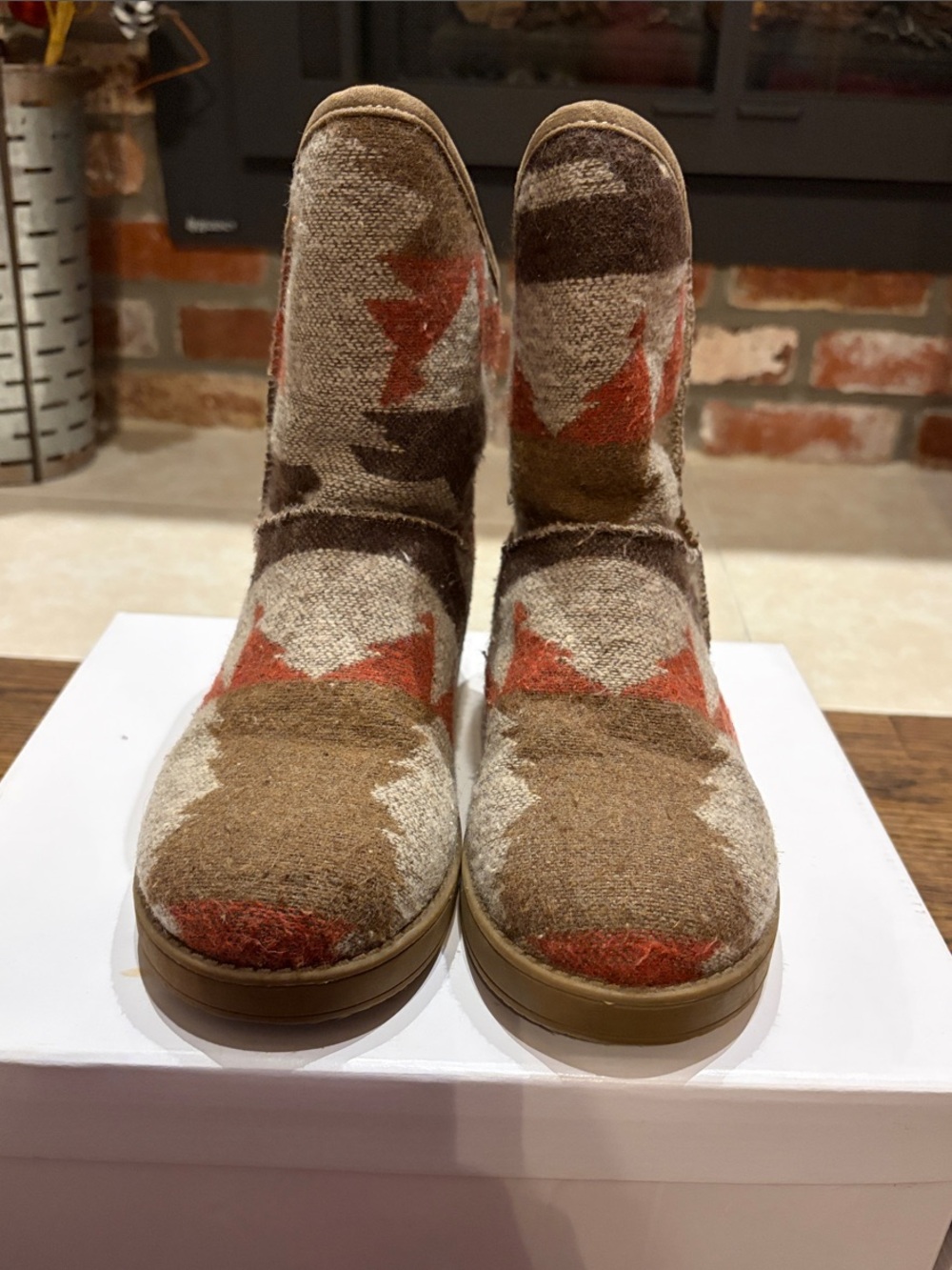 Womens Southwestern Patterned Wool Pull-On Boots in Brown and Red